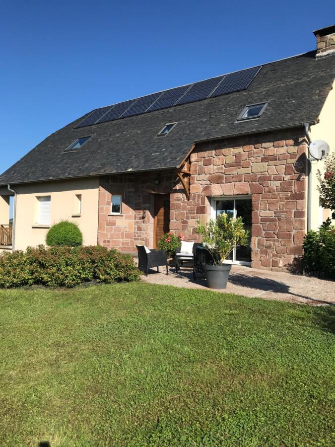 Chambres D'Hotes Saint-Aulaire Exteriör bild